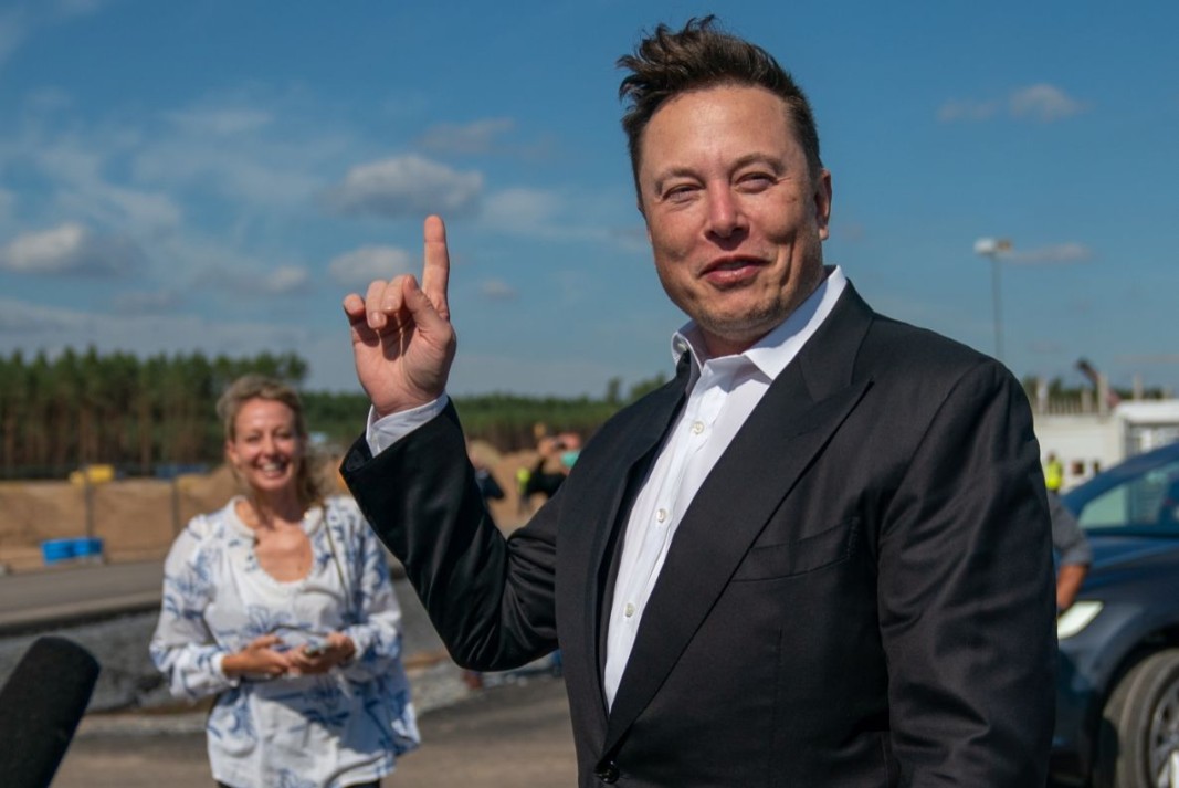 Илон Мъск, изпълнителен директор на Tesla