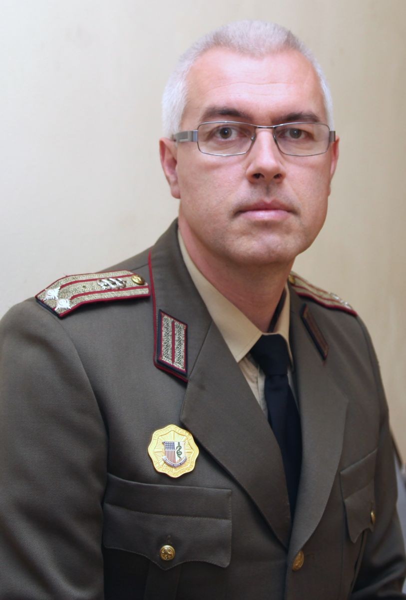 подп. доц. д-р Данчо Дилков