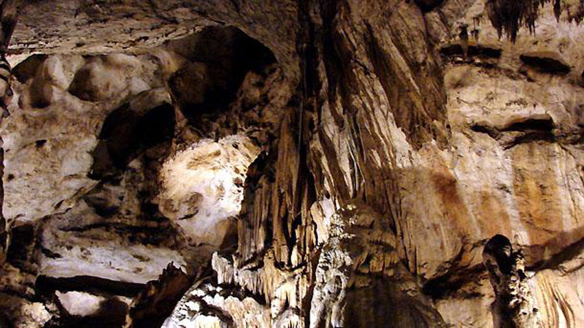 La cueva Magura, una de las más grandes y más interesantes de Bulgaria, cuyas paredes están cubiertas de pinturas que datan de más de ocho mil años.