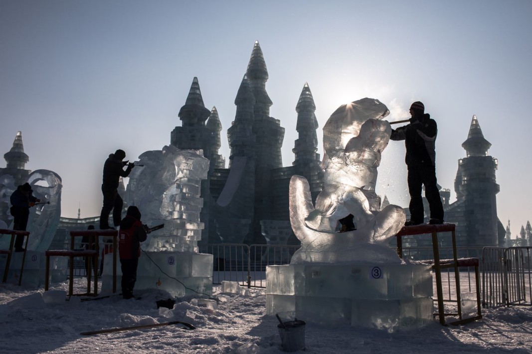 Фестивал на ледените и снежни скулптури в Харбин  Снимка: ЕПА/БГНЕС