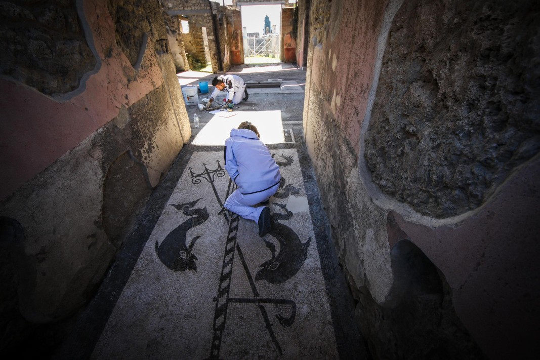Италиански археолози са намерили при разкопки в Помпей добре съхранена