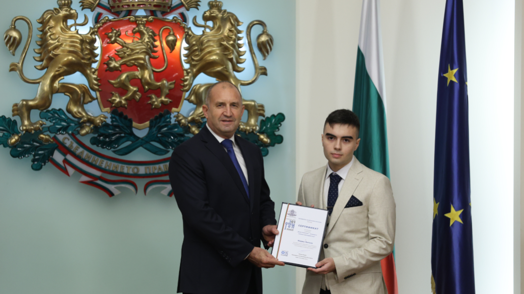 Марио Петров