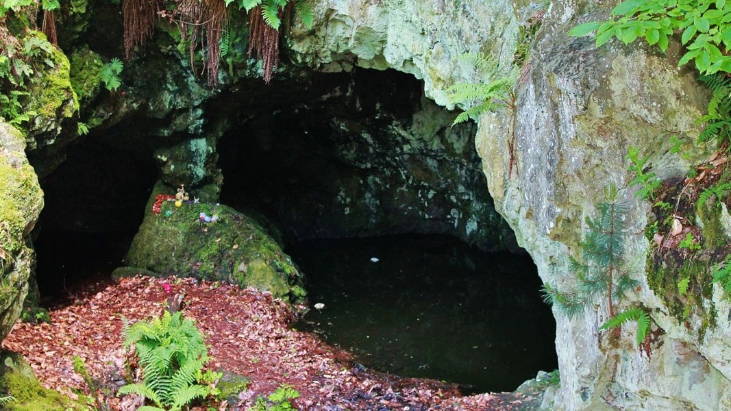 Входът към пещерата с предполагаемата гробница на Бастет / Снимка: Иво Филипов
