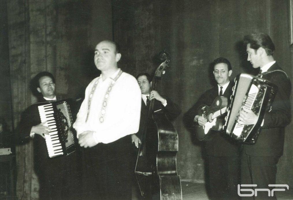 Георги Горелски с оркестъра на Христо Ташев в Радио Стара Загора.