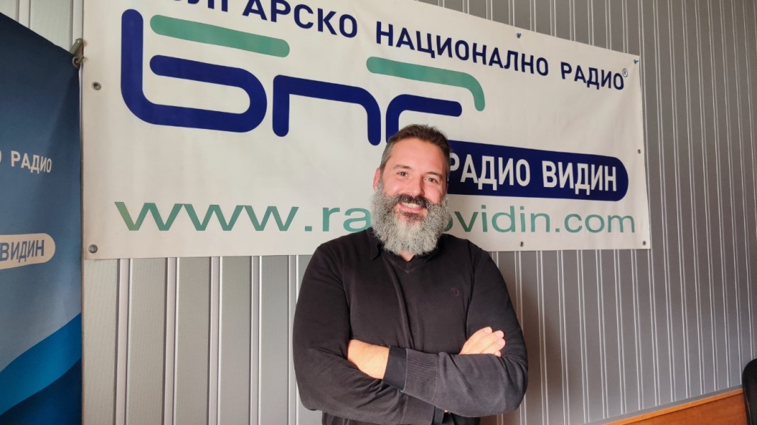 Симеон Лазаров