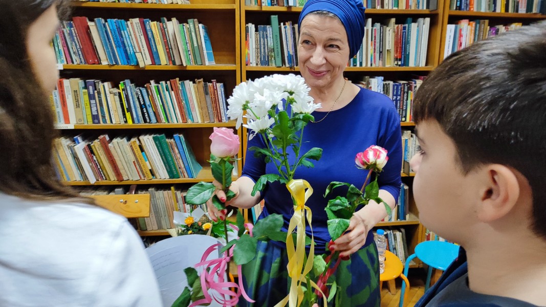 Христина Богданова се срещна във видинската библиотека с ученици, пред които разказа за живота на Васил Левски.