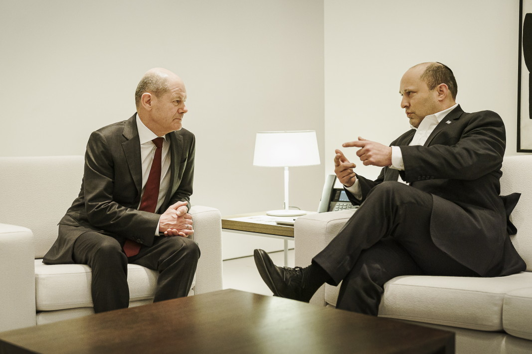 Бенет и Шолц разговарят в Берлин, 5 март 2022 г./Снимка:ЕРА/БГНЕС