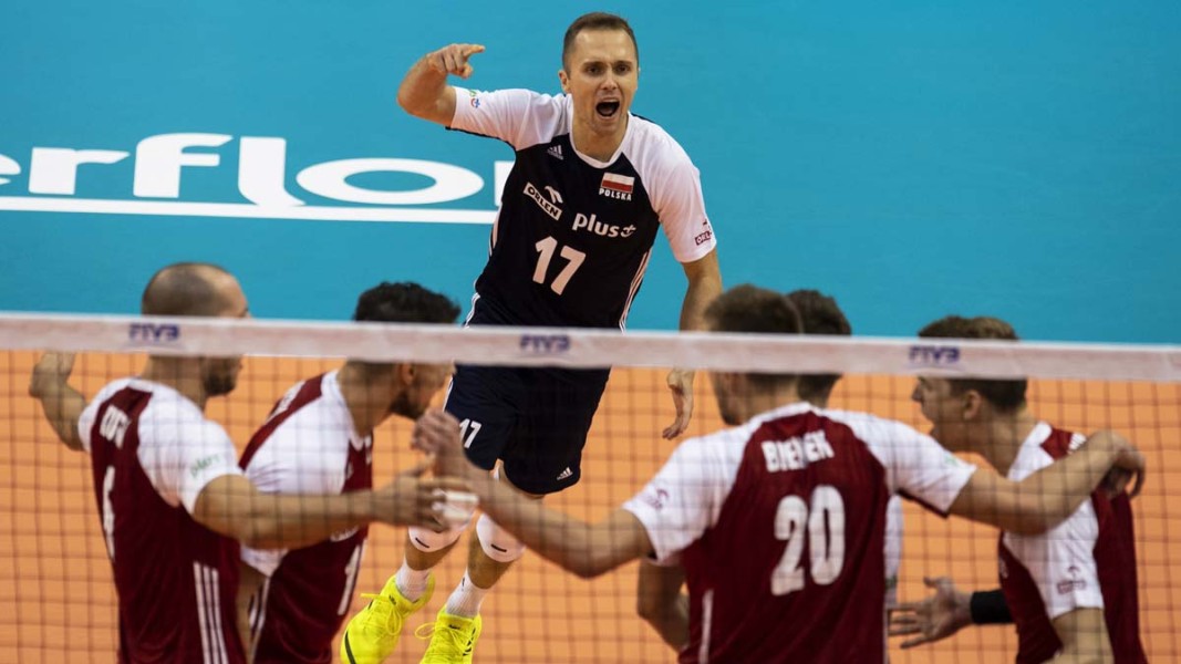 Отборът на Полша записа четвърта победа в група D на