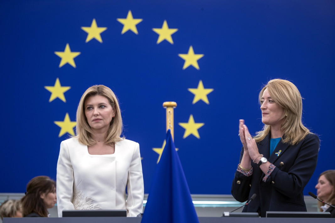 Олена Зеленска (ляво) и Роберта Мецола, председател на Европейския парламент, в Страсбург, 14 септември 2022 г./ЕПА/БГНЕС