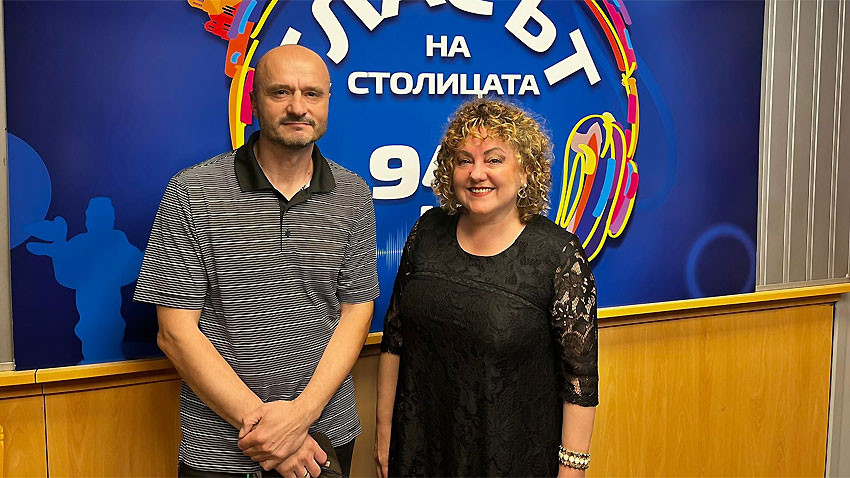 Юлия Аткова – основател и директор на училището и Тони Радославов – директор на театрален департамент