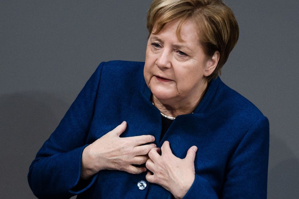Ангела Меркел говори пред Бундестага.