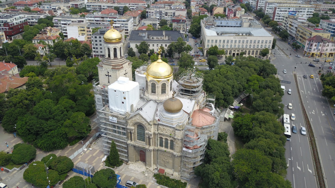 Катедралата във Варна