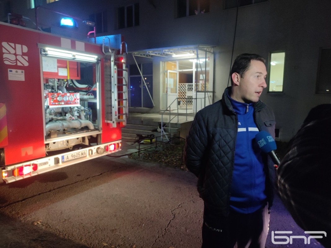 Пожар в студентско общежитие в Бургас