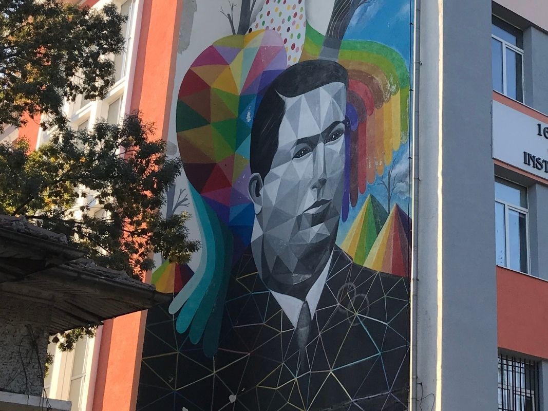 Mural dedicado a Julio Palencia en Sofía