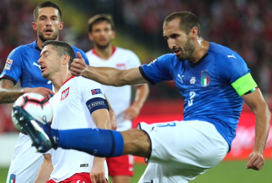 Италия победи драматично с 1:0 като гост Полша в двубой