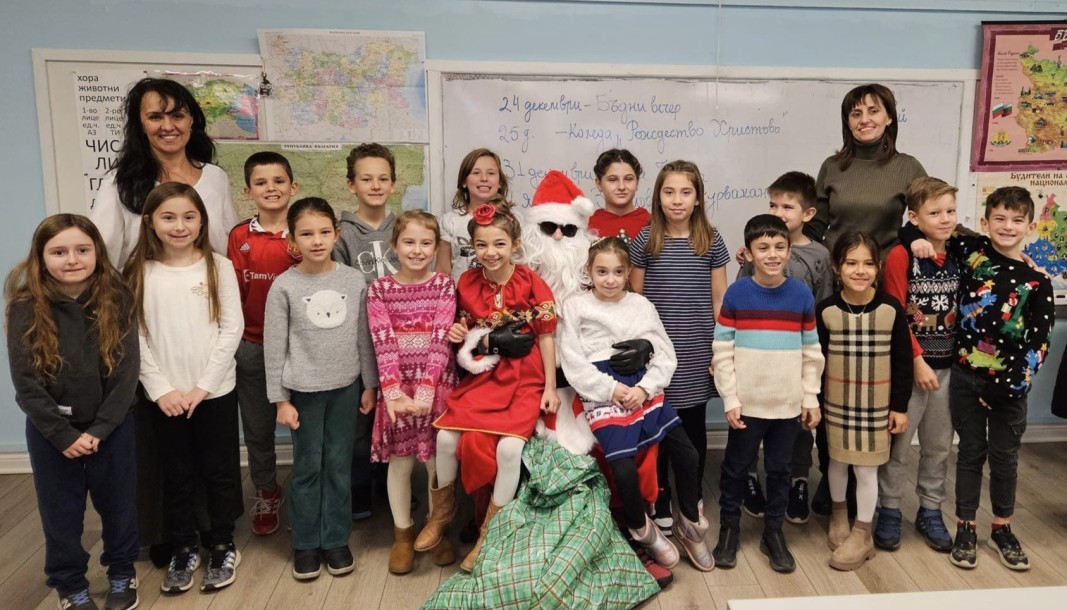 Коледа в училище Малката България