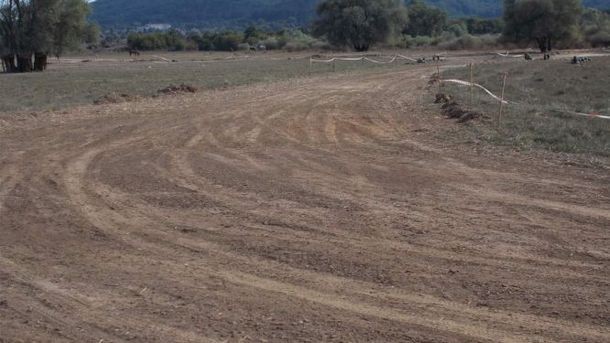 Рекултивираното хвостохранилище край Малко Търново е разорано заради автомобилно рали  