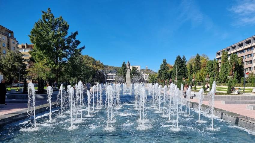 La plaza central Zheravitsa en Montana