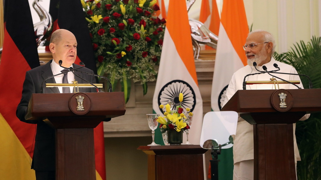 Германският канцлер Олаф Шолц и индийският премиер Нарендра Моди на среща в Ню Делхи, февруари 2023 г.  Снимка: ЕПА/БГНЕС