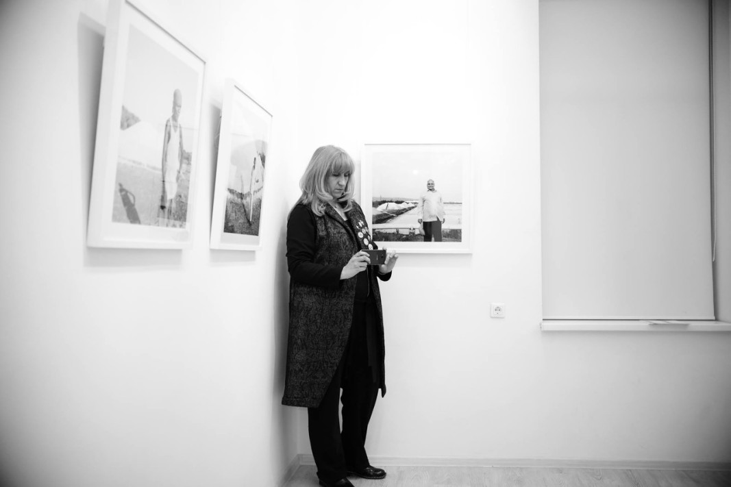 Първата снимка на Надежда Павлова в галерия Синтезис, 2015, ©Николай Ангелов