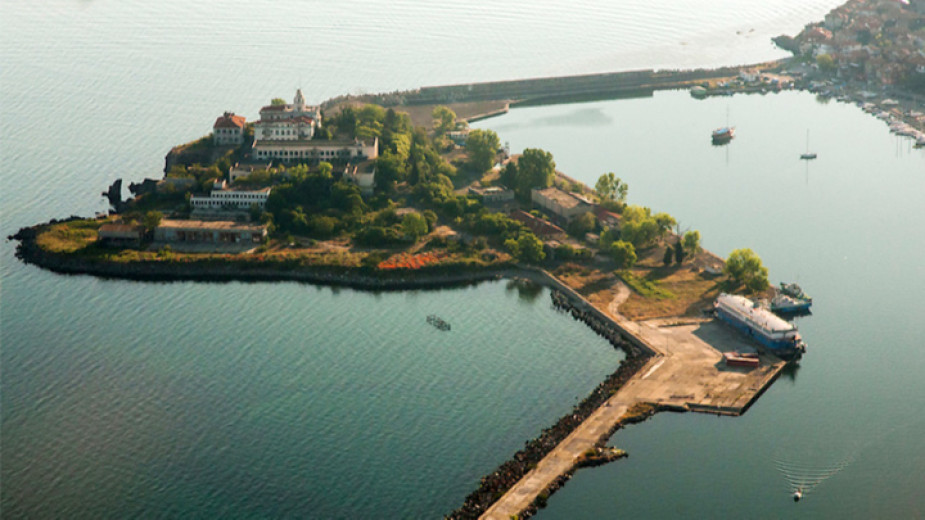 Insel „Heiliger Kirik“