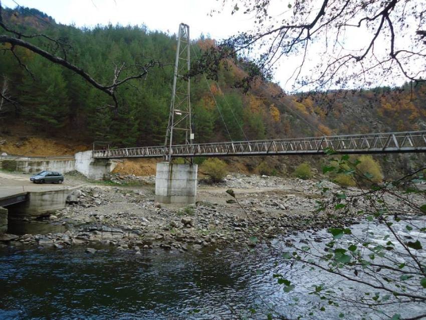 Eski asma köprü 2022 yılında Arda nehrinin hırçın sularında yıkıldı