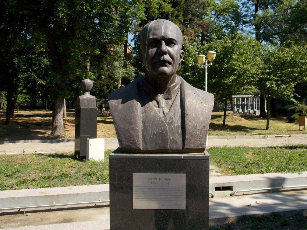 Карол Телбис