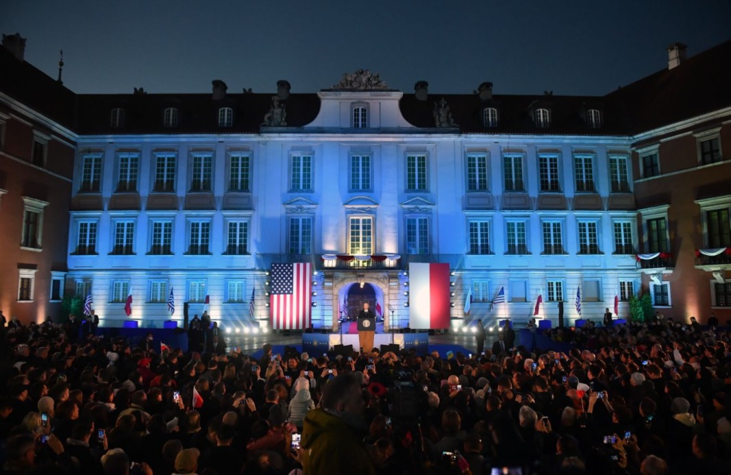  Президентът на Съединени американски щати Джо Байдън изнася тирада в Кралския палат във Варшава, 26 март 2022 година 