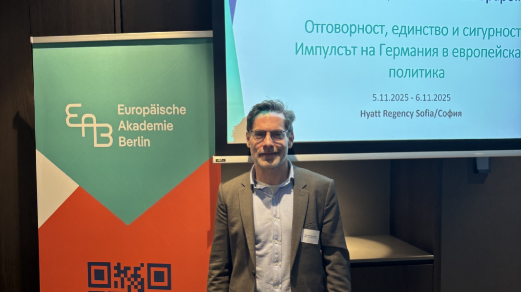 Д-р Матиас Кулас