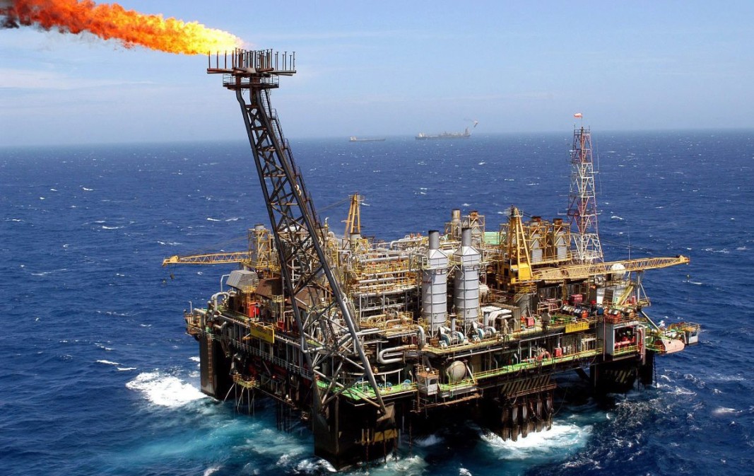 Нефтена платформа в Мексиканския залив