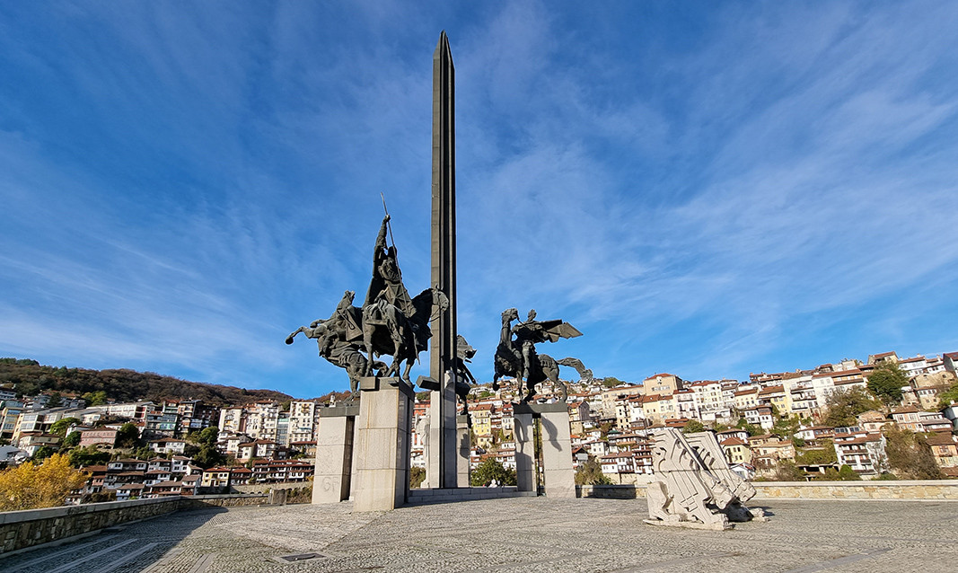 Monument to the Asen Dynasty in Veliko Tarnovo