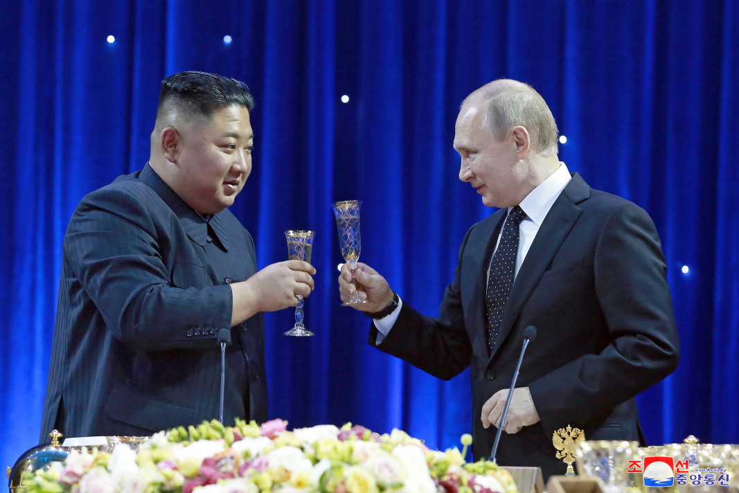 Среща на Владимир Путин с Ким Чен-ун във Владивосток, 12 юни 2019 г.