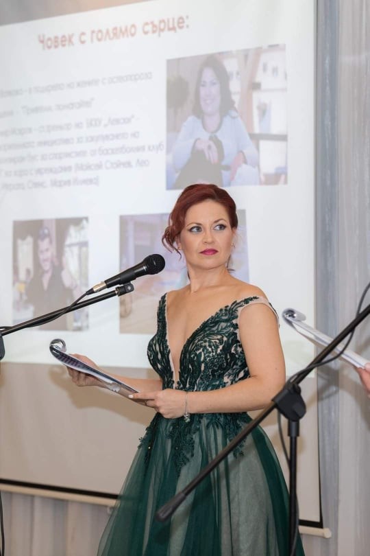 Пепа Манева, водеща на ежегодните награди на ФБПФ-