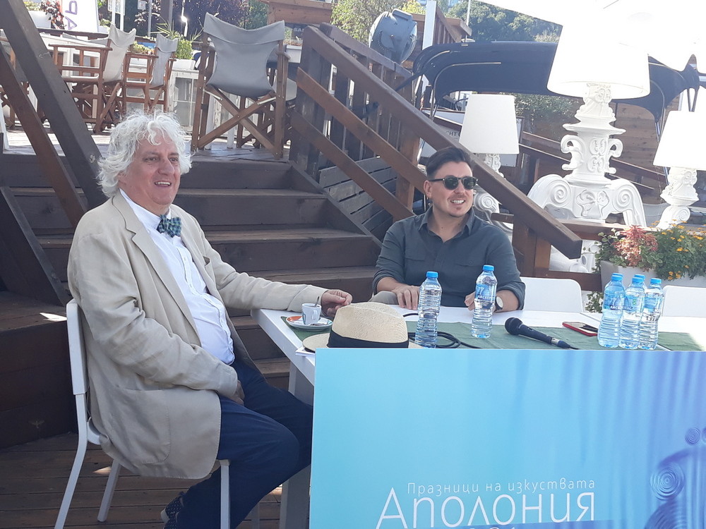 „Цената на успеха“ - среща-разговор в диалогичен режим с творците-гости на „Аполония“ Снимка: Славена Илиева