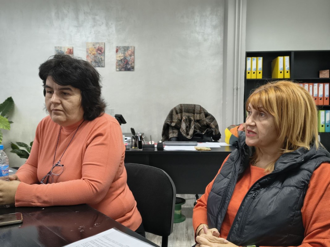 Светла Иванова и Ивелина Русева - Гинова