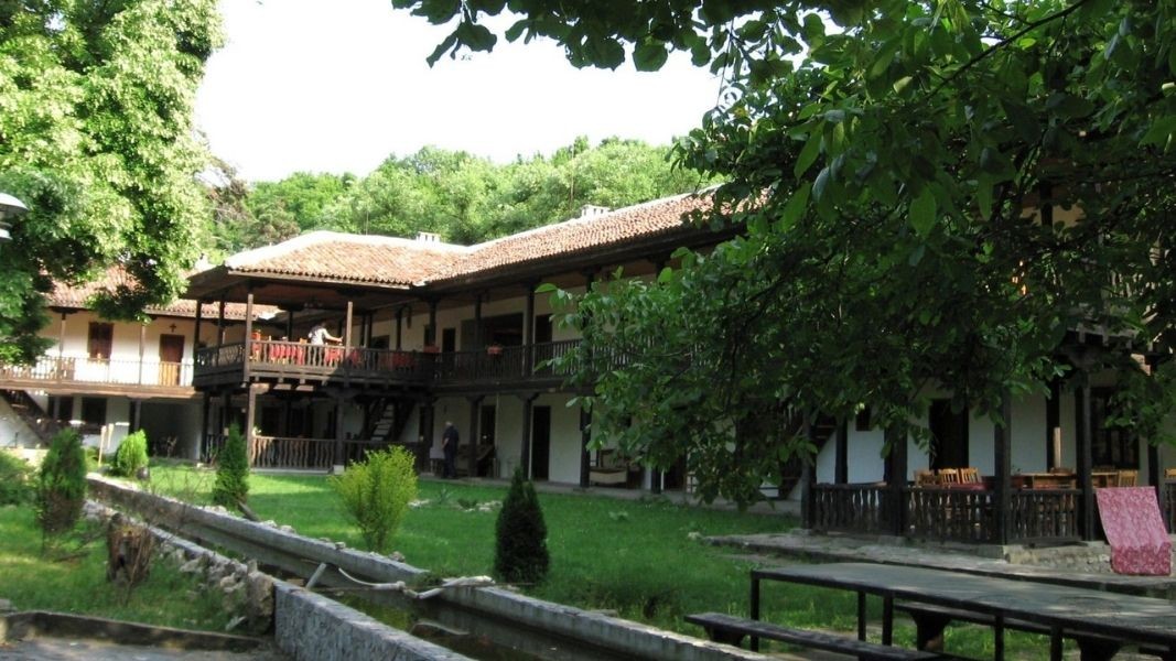 Gradeşnitsa Manastırı