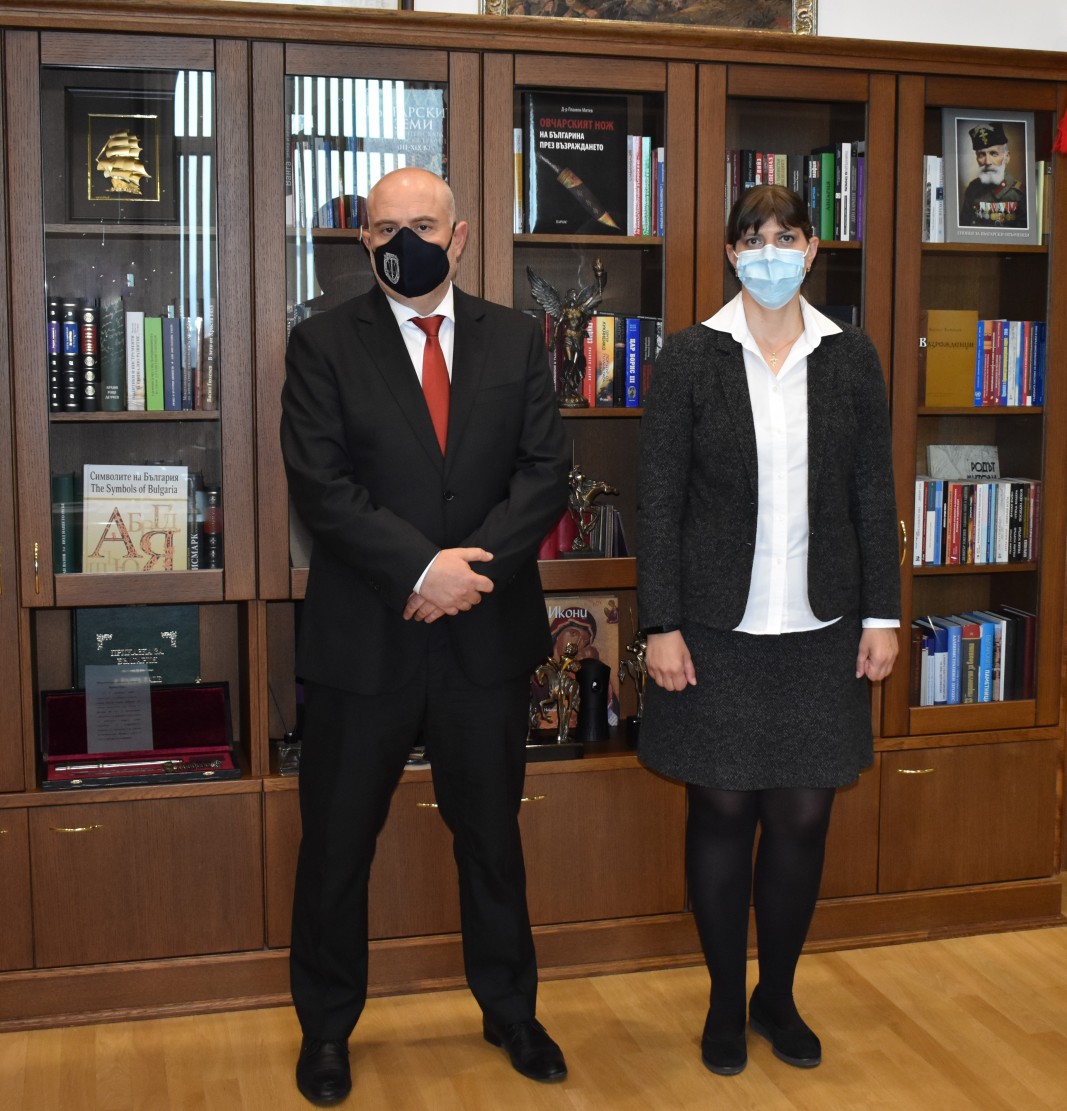 Главният прокурор Иван Гешев и главният прокурор на Европейската прокуратура Лаура Кьовеши