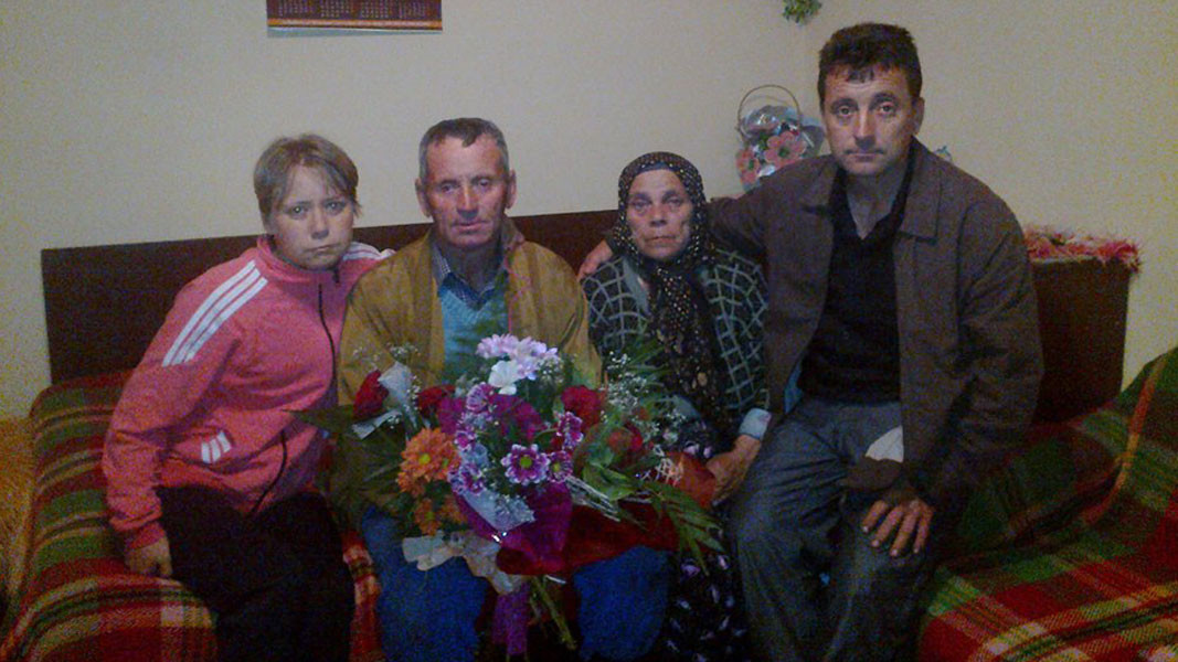 Ayşe Rıdvan ailesine ve eşine sonsuz destekleri için özellikle teşekkür etti.