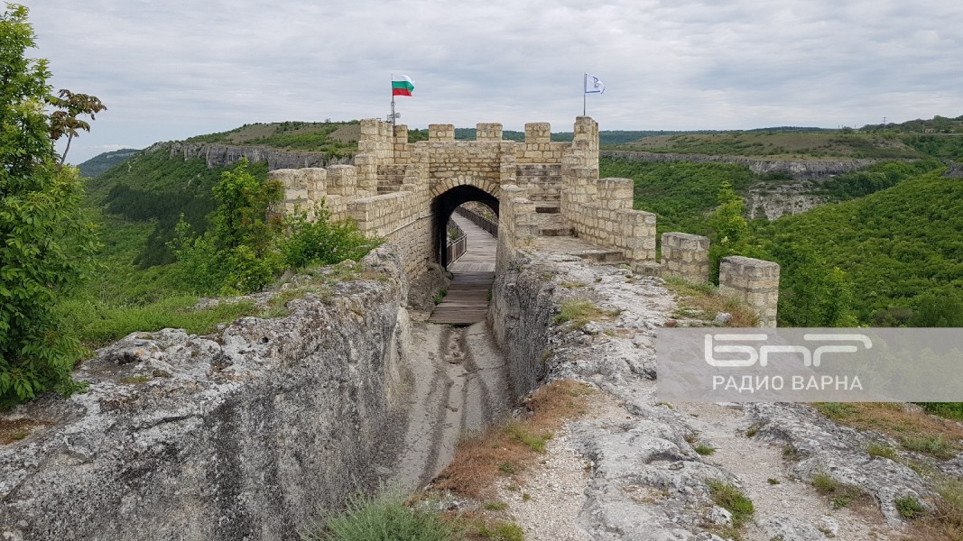 Крепостта Овеч