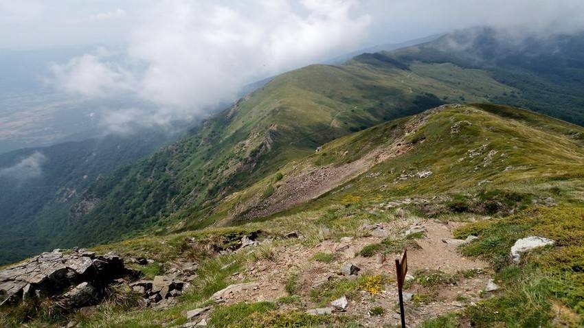 Mt Kom, photo by Bulgarian Tourism Federation.