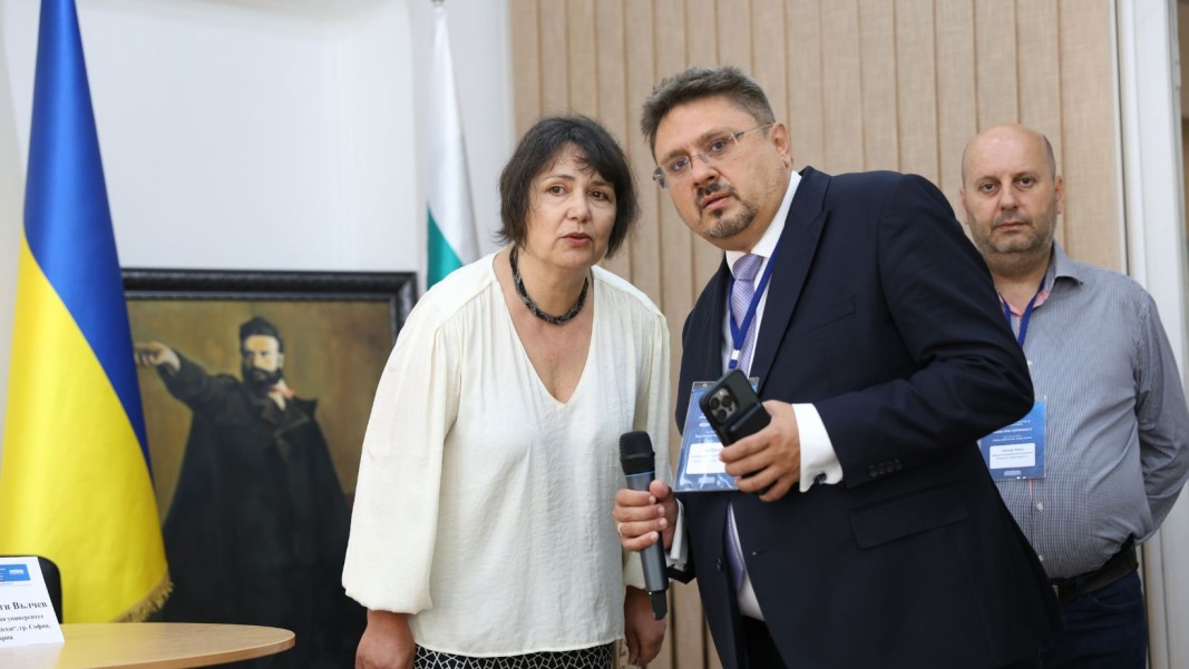 Евгения Друмева, зам.генерален директор на БТА  и генералният директор на БТА Кирил Вълчев