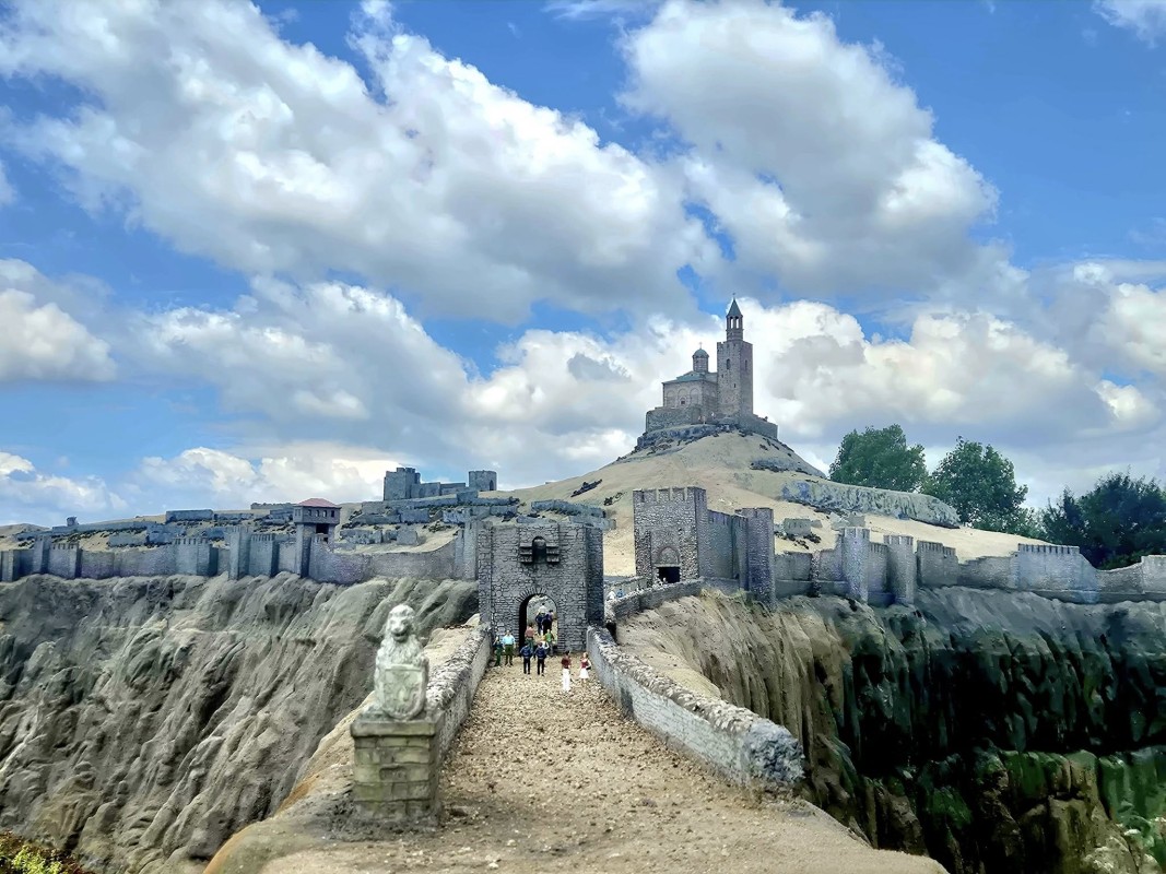 България Ланд - Bulgaria Land