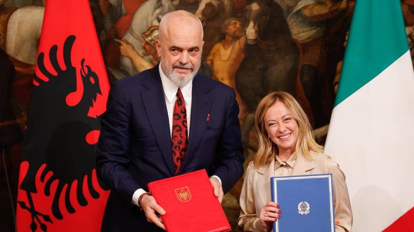 Премиерът на Италия Джорджия Мелони и премиерът на Албания Еди Рама