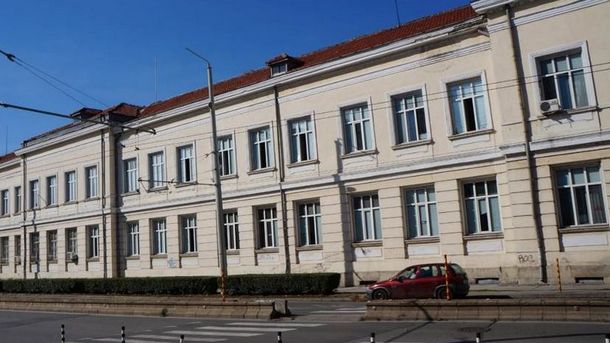 Броят на отпадналите от образователната система ученици в град Добрич