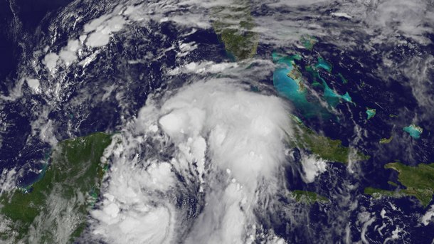 Националният център за изследване на ураганите на Съединените щати издаде