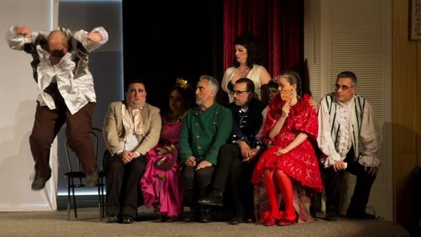 Театър „Христо Ботев“ от Димитровград грабна Голямата награда – „Златна камила“ на международния фестивал „Велко Кънев“ в Тополовград през 2017 година.