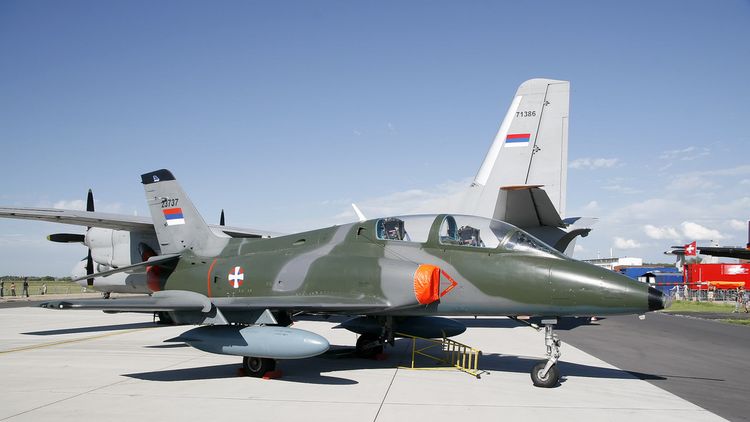 Самолет Soko G 4 Super Galeb на сръбските военновъздушни сили се