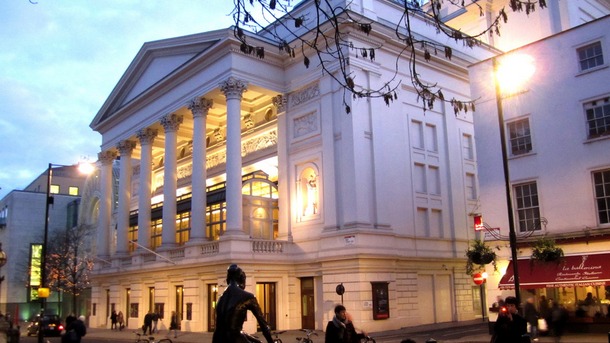Резултат с изображение за Кралската опера в Лондон.