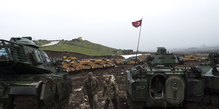 Турската армия е навлязла в покрайнините на сирийския град Манбидж