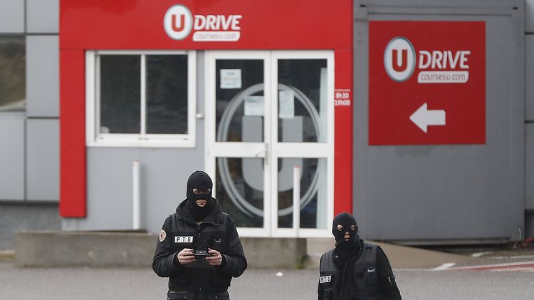 При стрелба в Монпелие Южна Франция са ранени четирима души